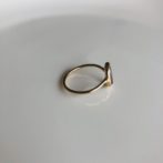 Smallオーバルリング　クリア横