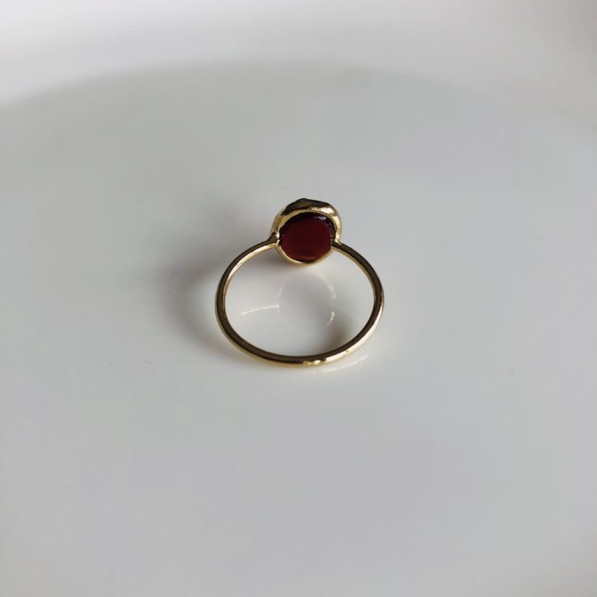 Smallオーバルリング　レッド裏面