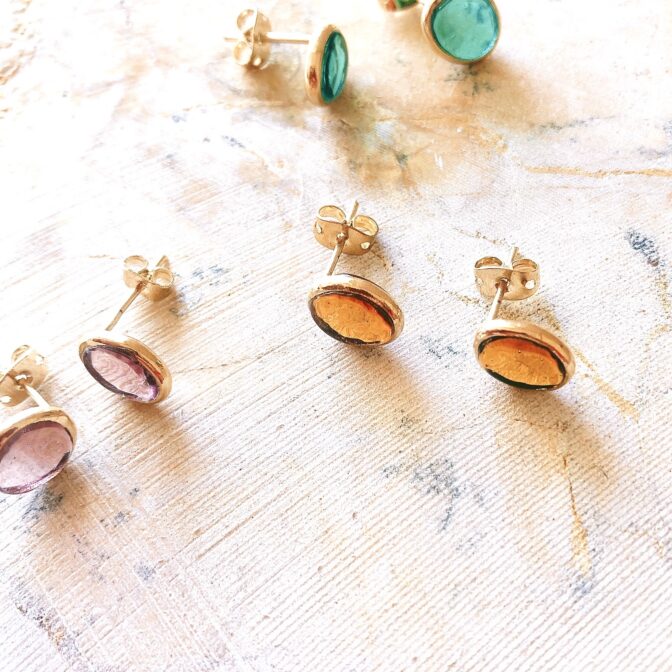 エロディーパヴィ ピアス