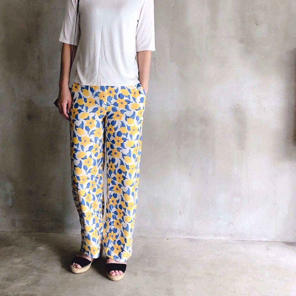 ソワパリ　カプリパンツ