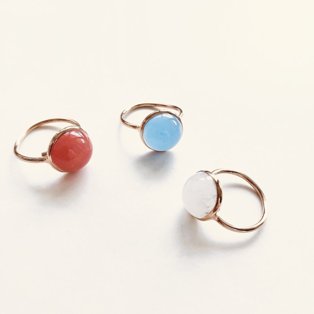 エロディーパヴィアクセサリー