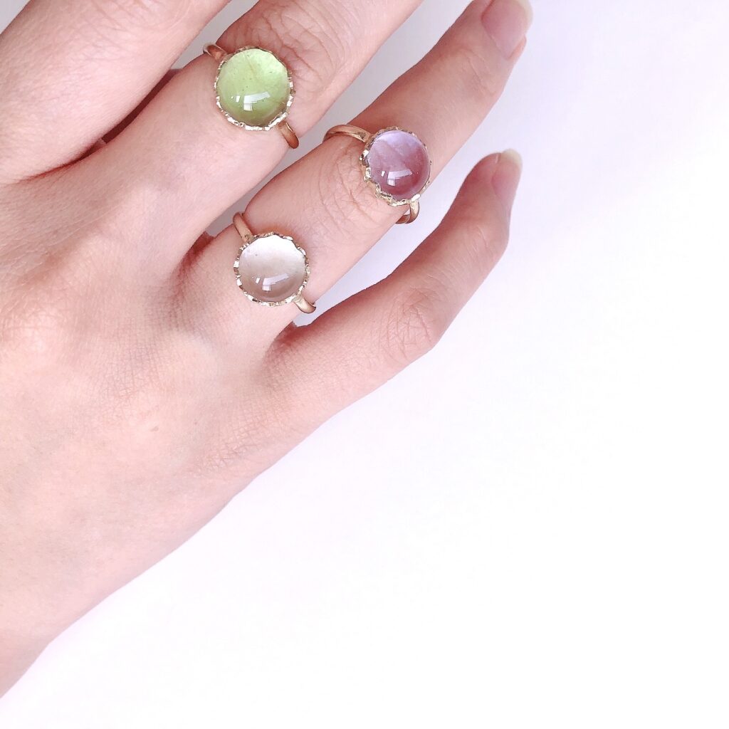 エロディーパヴィアクセサリー