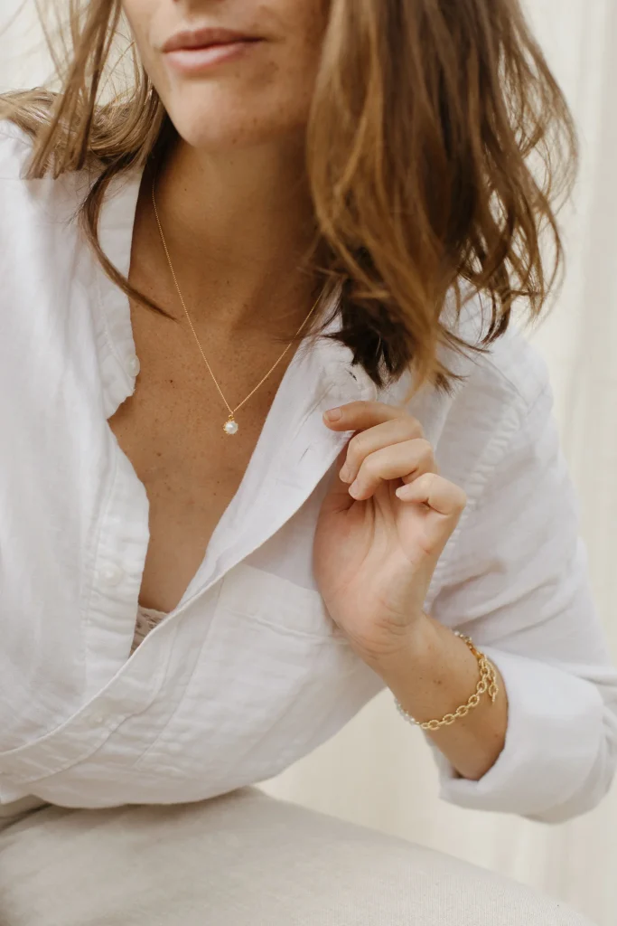 ジゼルべーネックレス