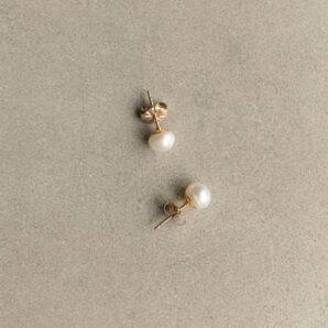 GISEL.B(ジゼル･べー) パールスタッドピアス / 2color