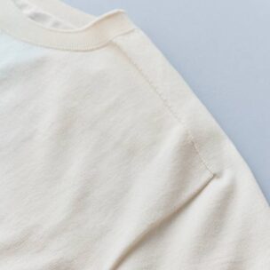 as it is のホールガーメントニット