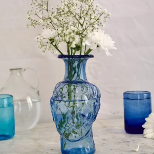 パリのガラス工房「La Soufflerie(ラ・スフルリー)」──暮らしにそっと寄り添う手仕事の器