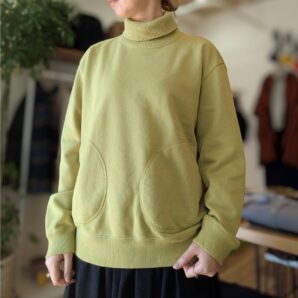 TIGRE BROCANTE(ティグルブロカンテ)リブタートルスウェット/2color